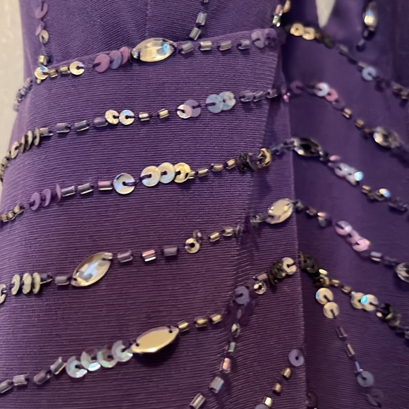 Halter lavender gown with sequins trim size 1/2 - Picture 3 of 4